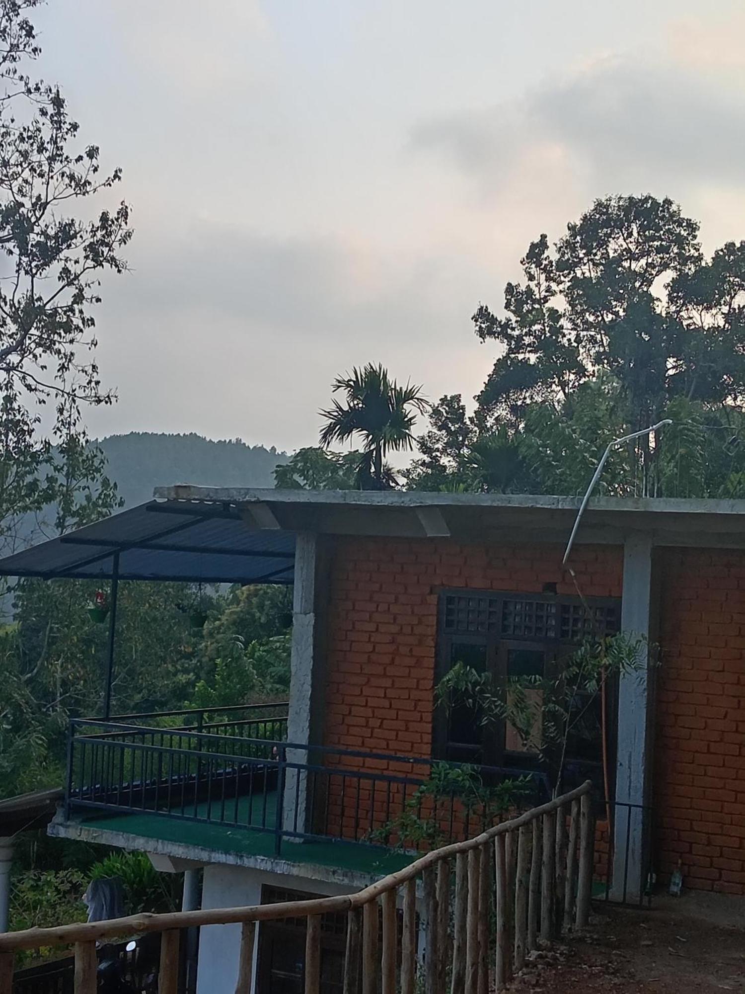 Apurvi Homestay Ella Zewnętrze zdjęcie