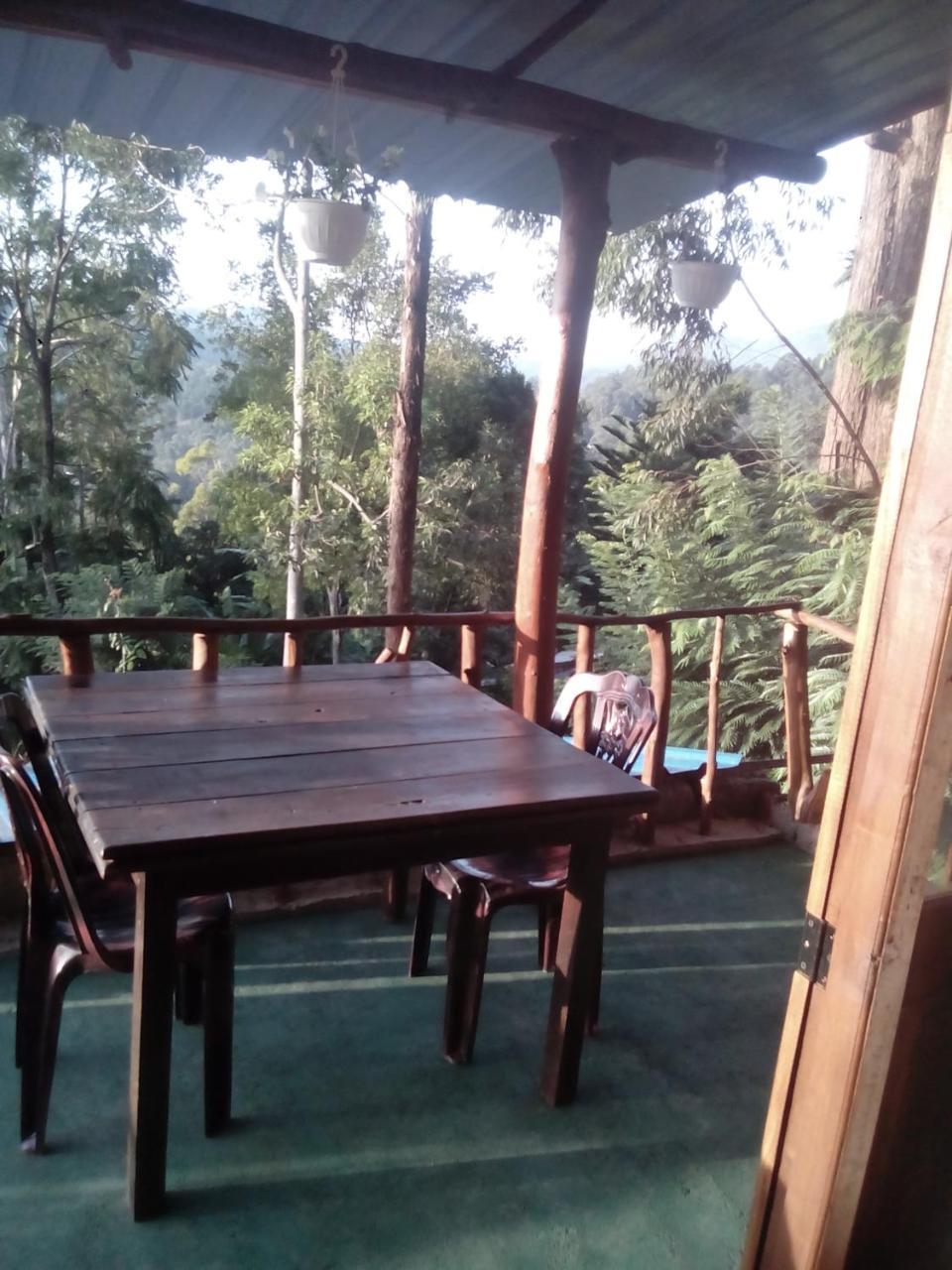 Apurvi Homestay Ella Zewnętrze zdjęcie