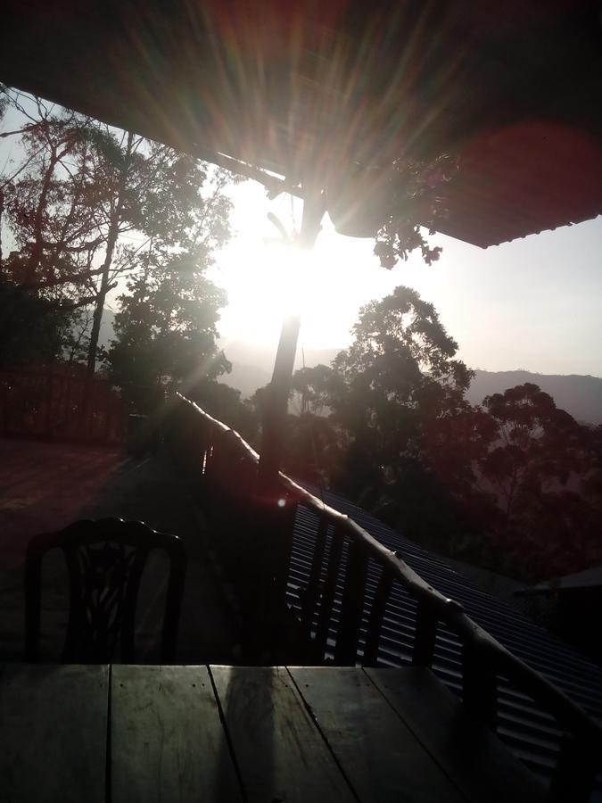 Apurvi Homestay Ella Zewnętrze zdjęcie