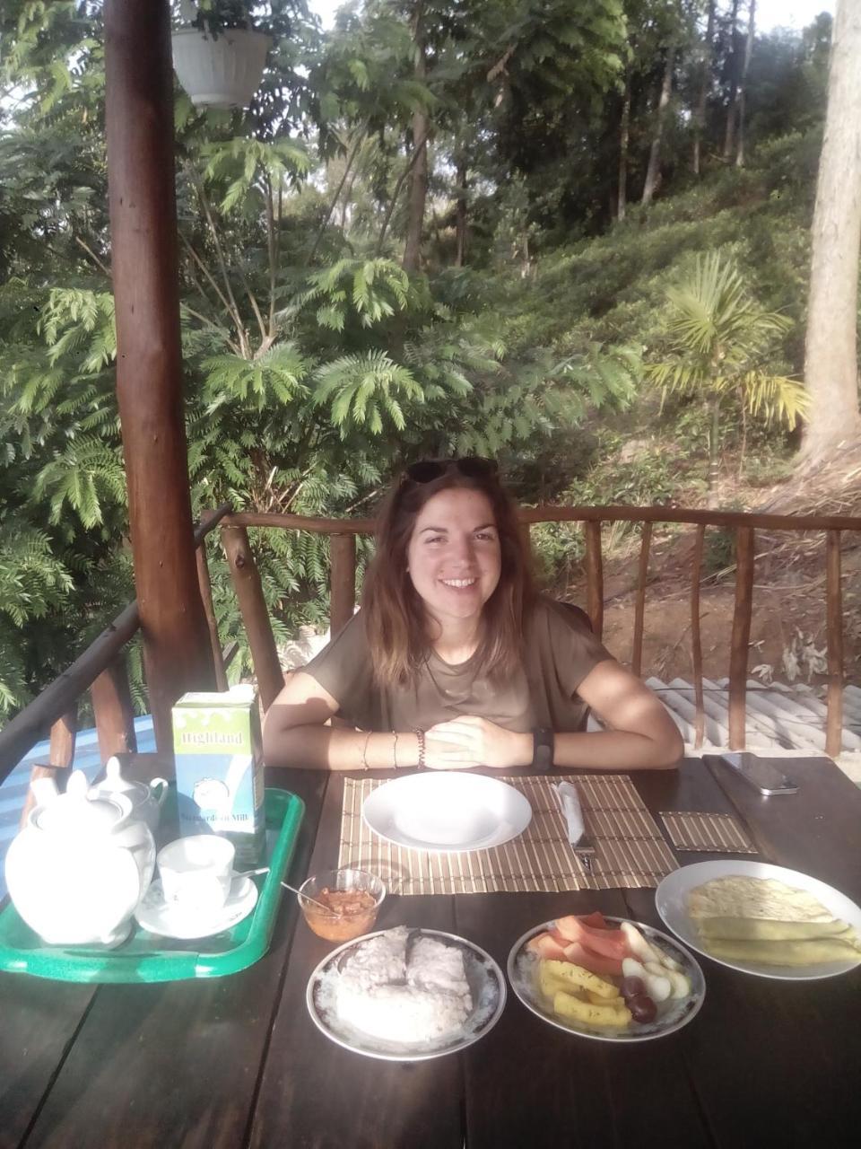 Apurvi Homestay Ella Zewnętrze zdjęcie